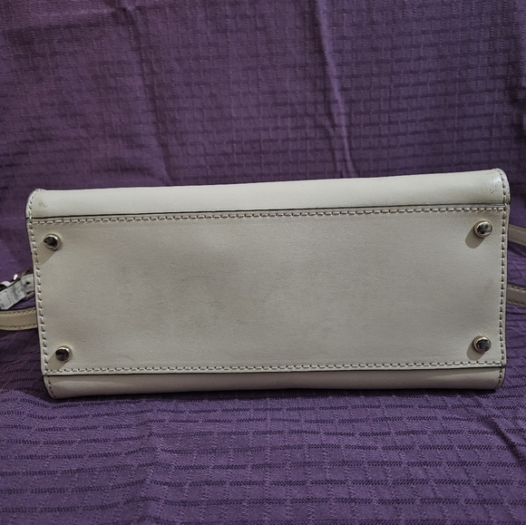Kate Spade Cream Leather Satchel/Crossbody - Picture 4 of 16